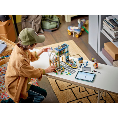 LEGO 60469 City Centralny dworzec kolejowy – zdjęcie