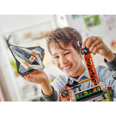 LEGO 60473 City Wieża City – zdjęcie