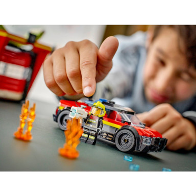 LEGO 60473 City Wieża City – zdjęcie