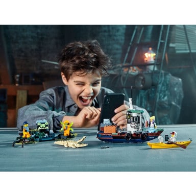 LEGO 70419 Hidden Side Wrak łodzi rybackiej – zdjęcie