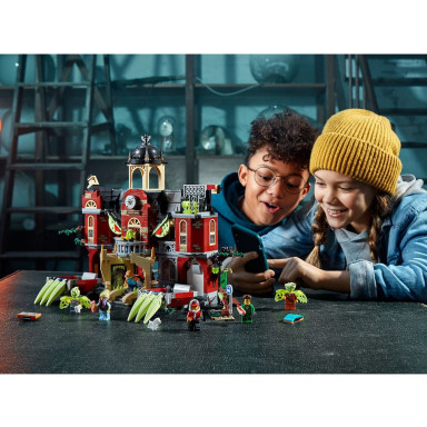 LEGO 70425 Hidden Side Nawiedzone liceum w Newbury – zdjęcie