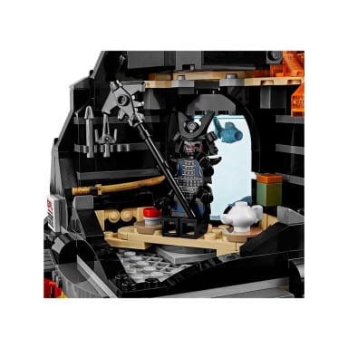 LEGO 70631 Ninjago Movie Wulkaniczna kryjówka Garmadona – zdjęcie