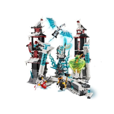 LEGO 70678 NINJAGO Zamek Zapomnianego Cesarza – zdjęcie