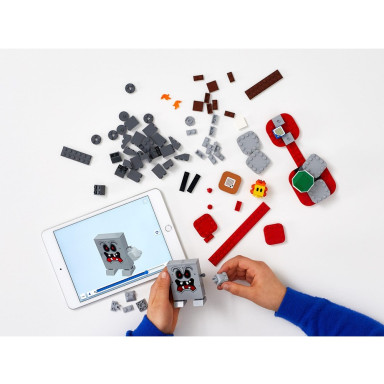 LEGO 71364 Super Mario Tarapaty w forcie Whompa – zestaw rozszerzający – zdjęcie