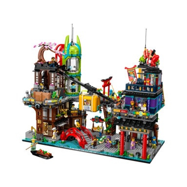 LEGO 71799 NINJAGO Rynek miejski NINJAGO – zdjęcie