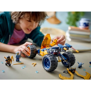 LEGO 71811 NINJAGO Łazik terenowy ninja Arina – zdjęcie