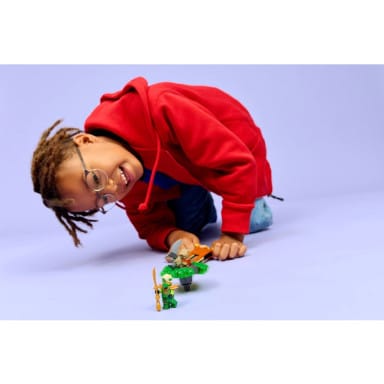 LEGO 71850 NINJAGO Lloyd kontra ziemny potwór na spinnerze – zdjęcie