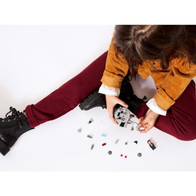 LEGO 75295 Star Wars Mikromyśliwiec Sokół Millennium – zdjęcie