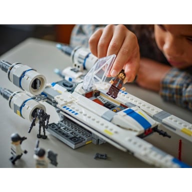 LEGO 75399 Star Wars Myśliwiec U-Wing Rebelii – zdjęcie