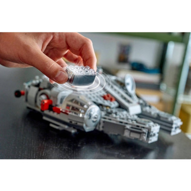 LEGO 75426 Star Wars SMART Play: Sokół Millennium – zdjęcie