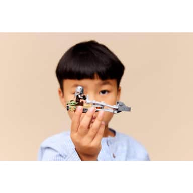 LEGO 75436 Star Wars Śmigacz Mandalorianina i Grogu – zdjęcie