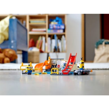 LEGO 75546 Minionki w laboratorium Gru – zdjęcie