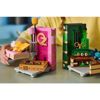 LEGO 75691 Wicked Podpórki pod książki z Glindą i Elphabą – zdjęcie