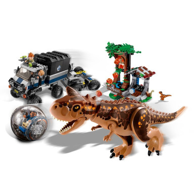 LEGO 75929 Jurassic World Ucieczka przed karnotaurem – zdjęcie