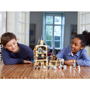 LEGO 75948 Harry Potter Wieża zegarowa na Hogwarcie – zdjęcie