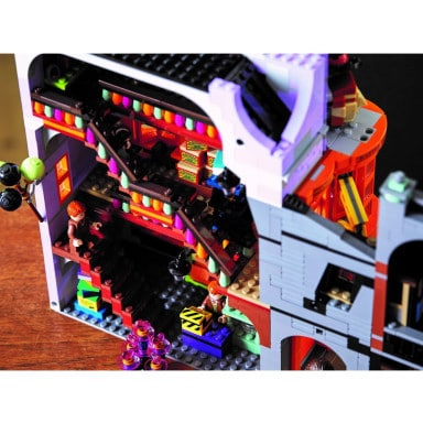 LEGO 75978 Harry Potter Ulica Pokątna – zdjęcie