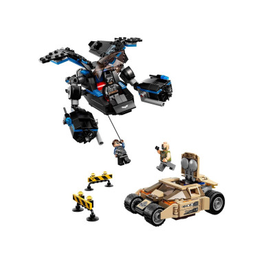 LEGO 76001 DC Comics Super Heroes Batman kontra Bane: Pościg w Tumblerze – zdjęcie