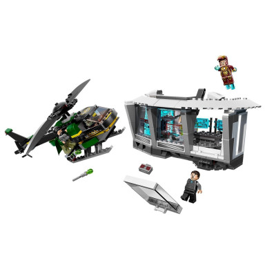 LEGO 76007 Marvel Super Heroes Iron Man: Atak na posiadłość w Malibu – zdjęcie