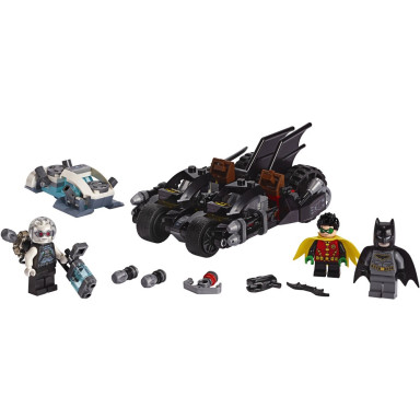 LEGO 76118 DC Comics Super Heroes Walka z Mr. Freeze’em – zdjęcie