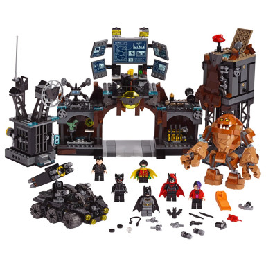 LEGO 76122 DC Comics Super Heroes Atak Clayface’a na Jaskinię Batmana – zdjęcie