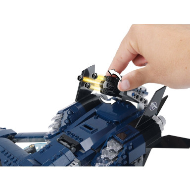 LEGO 76126 Marvel Avengers Wspaniały Quinjet Avengersów – zdjęcie