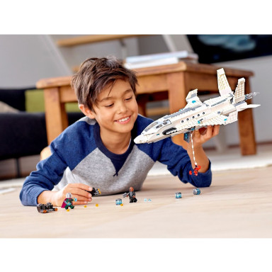 LEGO 76130 Marvel Super Heroes Odrzutowiec Starka i atak dronów – zdjęcie