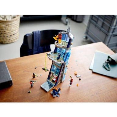 LEGO 76166 Marvel Avengers Walka o Wieżę Avengersów – zdjęcie