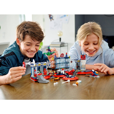 LEGO 76175 Marvel Atak na kryjówkę Spider-Mana – zdjęcie