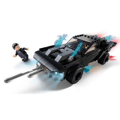 LEGO 76181 Batmobil: pościg za Pingwinem – zdjęcie