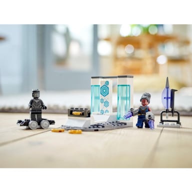 LEGO 76212 Marvel Laboratorium Shuri – zdjęcie