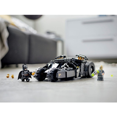 LEGO 76239 DC Tumbler: starcie ze Strachem na Wróble – zdjęcie