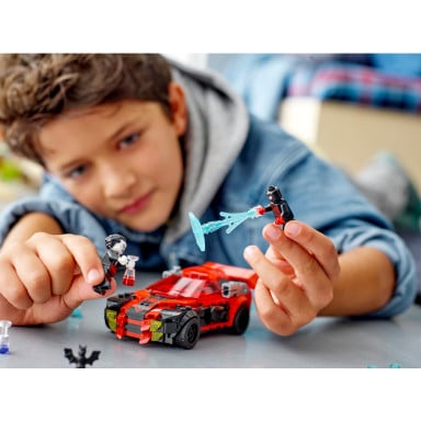 LEGO 76244 Marvel Miles Morales kontra Morbius – zdjęcie