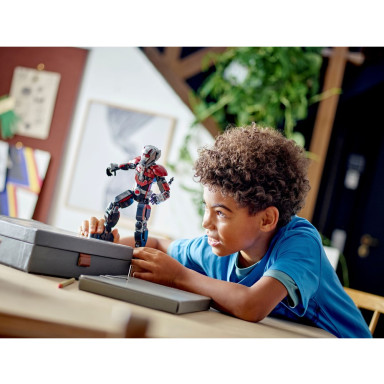 LEGO 76256 Marvel Figurka Ant-Mana do zbudowania – zdjęcie