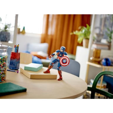 LEGO 76258 Marvel Figurka Kapitana Ameryki do zbudowania – zdjęcie