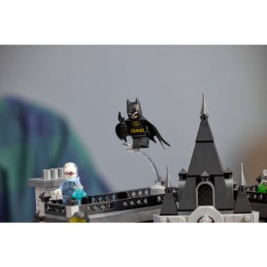 LEGO 76300 DC Arkham Asylum – zdjęcie