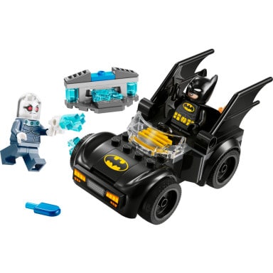 LEGO 76301 DC Batman i Batmobil kontra Mr. Freeze – zdjęcie