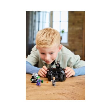 LEGO 76303 DC Tumbler Batmana kontra Dwie Twarze i Joker – zdjęcie