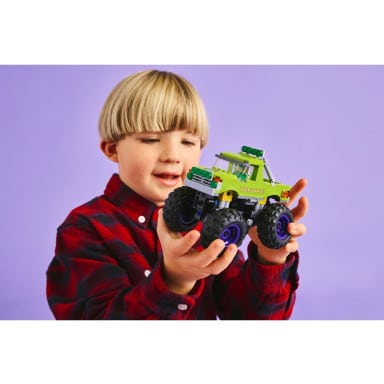 LEGO 76312 Marvel Monster truck Hulka kontra Thanos – zdjęcie
