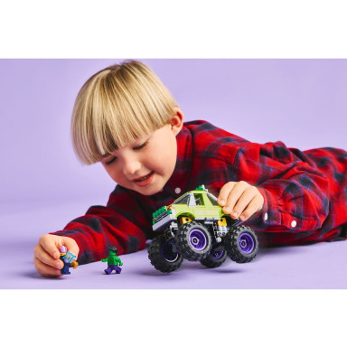 LEGO 76312 Marvel Monster truck Hulka kontra Thanos – zdjęcie