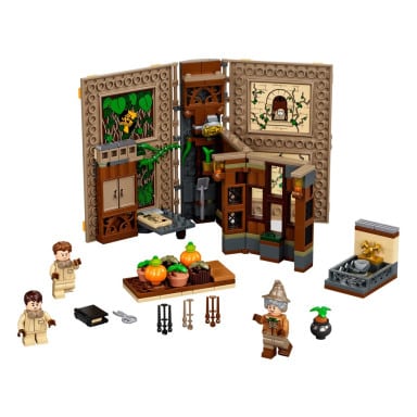 LEGO 76384 Harry Potter Chwile z Hogwartu: zajęcia z zielarstwa – zdjęcie