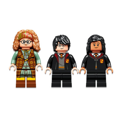 LEGO 76396 Harry Potter Chwile z Hogwartu: zajęcia z wróżbiarstwa – zdjęcie
