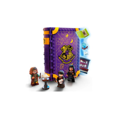 LEGO 76396 Harry Potter Chwile z Hogwartu: zajęcia z wróżbiarstwa – zdjęcie