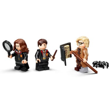 LEGO 76397 Harry Potter Chwile z Hogwartu: zajęcia z obrony przed czarną magią – zdjęcie