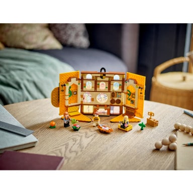 LEGO 76412 Harry Potter Flaga Hufflepuffu – zdjęcie