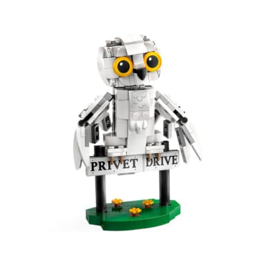 LEGO 76425 Harry Potter Hedwiga z wizytą na ul. Privet Drive 4 – zdjęcie