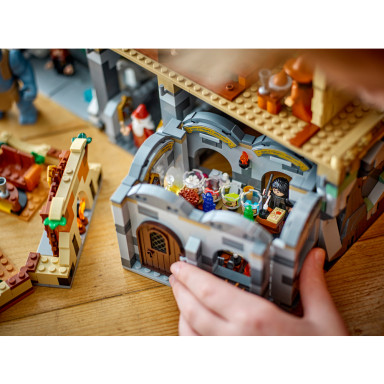 LEGO 76435 Harry Potter Zamek Hogwart: Wielka Sala – zdjęcie