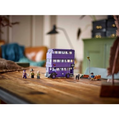 LEGO 76446 Harry Potter Przygoda na pokładzie Błędnego Rycerza – zdjęcie