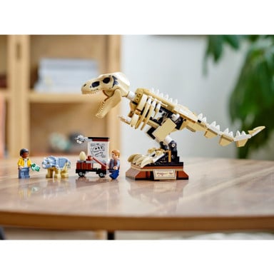 LEGO 76940 Jurassic World Wystawa skamieniałości tyranozaura – zdjęcie