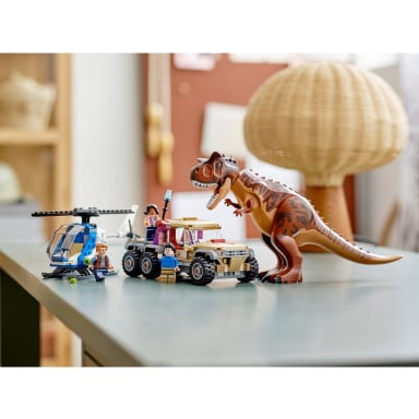 LEGO 76941 Jurassic World Pościg za karnotaurem – zdjęcie