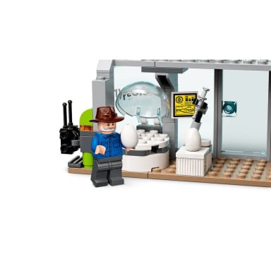LEGO 76949 Jurassic World Atak giganotozaura i terizinozaura – zdjęcie